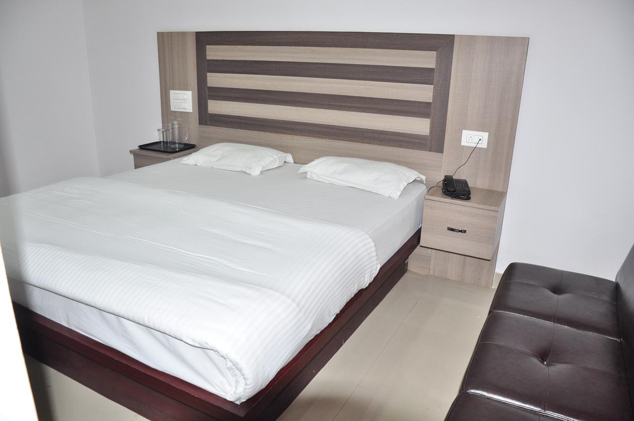 I Park Residency Hotel Bangalore Exterior photo
